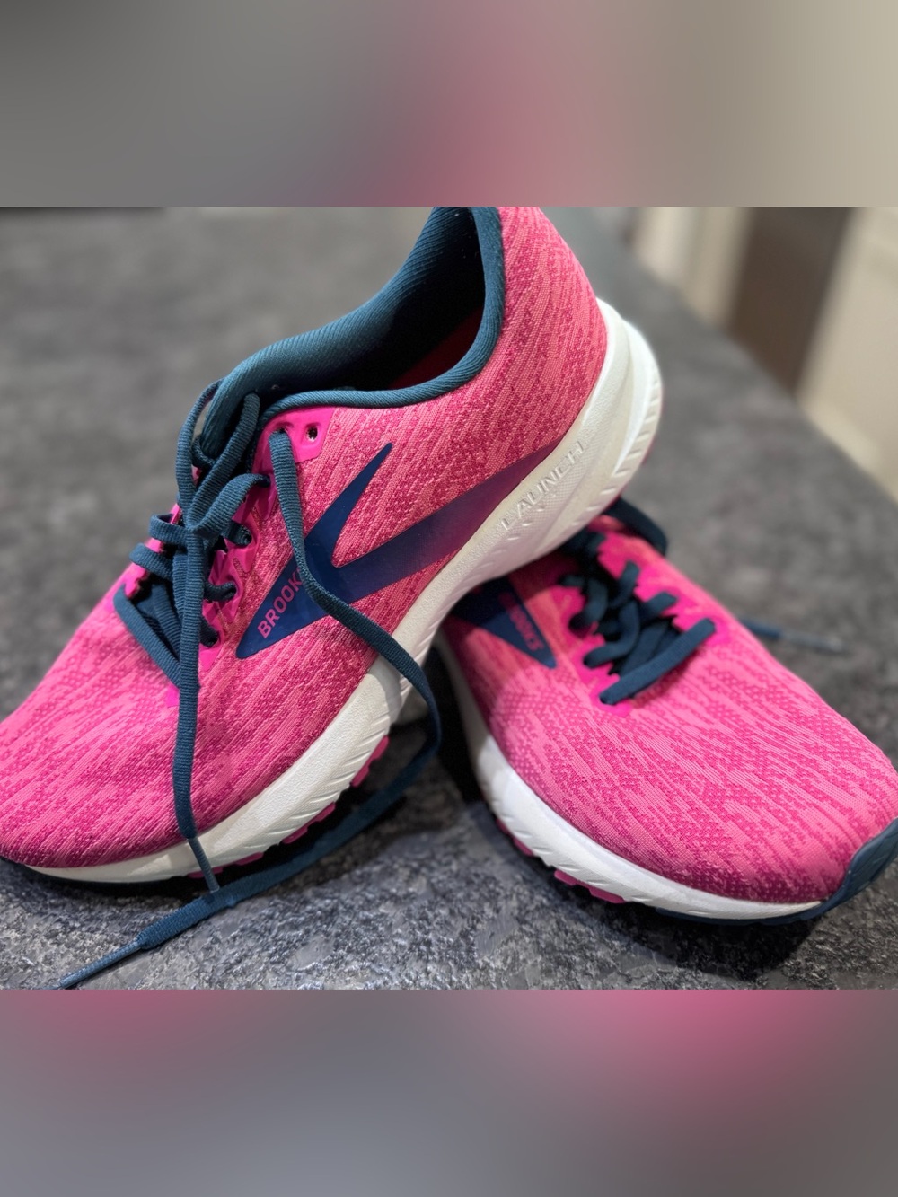 Brooks Women's Running Shoes - Hot Pink with Navy Accents